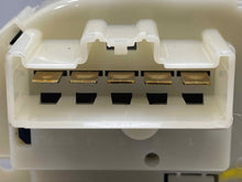 Load image into Gallery viewer, FRONT TEMPERATURE CONTROLS Ford Escape 13 14 15 16 - NW497894

