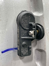 Load image into Gallery viewer, WHEEL RIM Escape 13-16 17x7-1/2 ALUM 17x7-1/2, 5 lug, 4-1/4" - NW498109
