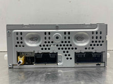 Load image into Gallery viewer, Radio Ford Escape 2016 - NW497984
