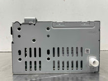 Load image into Gallery viewer, Radio Ford Escape 2016 - NW497984
