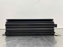 Load image into Gallery viewer, AMPLIFIER Porsche Cayenne 2006 06 - NW498429
