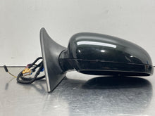 Load image into Gallery viewer, SIDE VIEW MIRROR Porsche Cayenne 2003 03 2004 04 2005 05 2006 06 Right - NW498253
