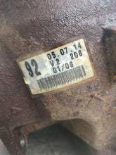 Load image into Gallery viewer, TRANSFER CASE Highlander Sienna RX330 2004 04 2005 05 2006 06 2007 07 - NW498491
