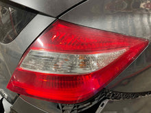 Load image into Gallery viewer, TAIL LIGHT LAMP ASSEMBLY Crosstour 2010 10 2011 11 2012 12 Right - NW498535
