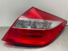 Load image into Gallery viewer, TAIL LIGHT LAMP ASSEMBLY Crosstour 2010 10 2011 11 2012 12 Right - NW498535
