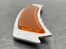 Load image into Gallery viewer, [INVENTORYCAR_YEAR_MAKE_MODEL] SIDE MARKER LAMP LIGHT Fender Mounted Left - NW498730
