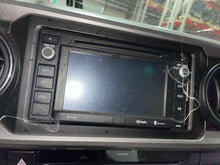 Load image into Gallery viewer, Radio Toyota Tacoma 2018 - NW500027
