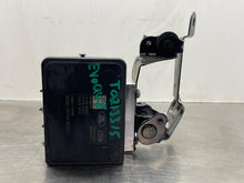 Load image into Gallery viewer, ABS ANTI-LOCK BRAKE PUMP Land Rover Evoque 2014 14 2015 15 - NW499482
