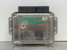 Load image into Gallery viewer, ECU ECM COMPUTER Evoque 2014 14 2015 15 2016 16 2017 17 - NW499674
