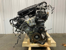 Load image into Gallery viewer, Engine Motor Chrysler Pacifica 2018 - NW500537
