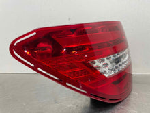 Load image into Gallery viewer, TAIL LIGHT LAMP ASSEMBLY C250 C300 C350 C63 12 13 14 Left - NW501148
