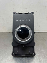 Load image into Gallery viewer, Floor Shifter  DISCOVERY SPORT 2018 - NW500616
