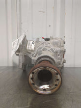 Load image into Gallery viewer, TRANSFER CASE 2015 15 2016 16 2017 17 2018 18 2019 19 - NW501107
