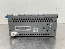 Load image into Gallery viewer, Radio  DISCOVERY SPORT 2018 - NW500977
