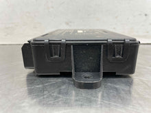 Load image into Gallery viewer, THEFT CONTROL MODULE COMPUTER XF XFR Evoque LR4 Range Rover 13-19 - NW500412
