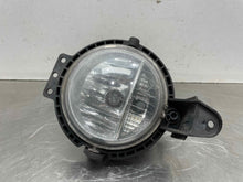 Load image into Gallery viewer, [INVENTORYCAR_YEAR_MAKE_MODEL] SIDE MARKER LAMP LIGHT Fender Mounted Right - NW500633
