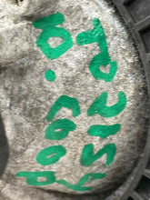 Load image into Gallery viewer, [INVENTORYCAR_YEAR_MAKE_MODEL] SIDE MARKER LAMP LIGHT Fender Mounted Right - NW500633
