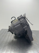 Load image into Gallery viewer, TRANSFER CASE BMW 530xi 528xi 328xi 332xi 2006 06 2007 07 2008 08 09 2010 10 - NW501104
