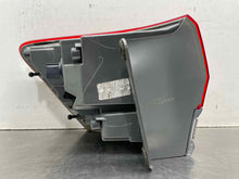 Load image into Gallery viewer, OUTER TAIL LIGHT LAMP Jeep Grand Cherokee 15 16 17 18 19 20 Right - NW501135
