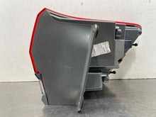 Load image into Gallery viewer, Tail Lamp Light  GRAND CHEROKEE 2018 - NW501136

