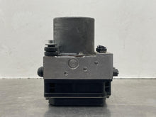 Load image into Gallery viewer, ABS PUMP Audi A4 S4 2006 06 - NW501295
