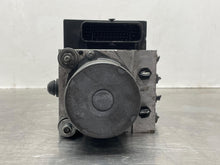Load image into Gallery viewer, ABS PUMP Audi A4 S4 2006 06 - NW501295
