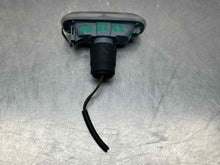 Load image into Gallery viewer, SIDE MARKER LAMP LIGHT A4 A6 Allroad RS4 RS6 S4 S6 02-09 Fender Mounted - NW501471

