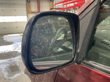 Load image into Gallery viewer, SIDE VIEW MIRROR Toyota Sienna 04 05 06 07 08 Left - NW501404
