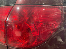 Load image into Gallery viewer, OUTER TAIL LIGHT LAMP Toyota Sienna 06 07 08 09 10 Right - NW501691
