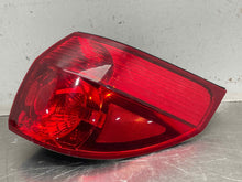 Load image into Gallery viewer, OUTER TAIL LIGHT LAMP Toyota Sienna 06 07 08 09 10 Right - NW501691
