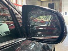 Load image into Gallery viewer, Side View Door Mirror Cadillac SRX 2016 - NW501867
