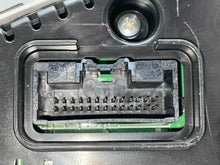Load image into Gallery viewer, Speedometer Cluster Ford Flex 2016 - NW502880
