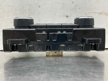 Load image into Gallery viewer, Temperature Controls Ford Flex 2016 - NW502639
