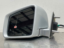 Load image into Gallery viewer, SIDE VIEW DOOR MIRROR Gl350 Gl450 Gl550 ML350 ML450 ML550 11-12 Left - NW501873
