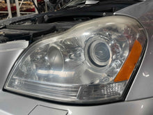 Load image into Gallery viewer, HEADLIGHT LAMP ASSEMBLY Gl350 Gl450 Gl550 2011 11 2012 12 Left - NW502011
