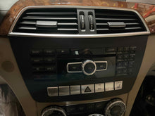 Load image into Gallery viewer, RADIO Mercedes-Benz C250 C300 C350 C63 2014 14 2015 15 - NW502797
