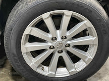 Load image into Gallery viewer, WHEEL RIM Venza 09-13 19x7-1/2 ALLOY 19x7-1/2, 5 lug, 4-1/2" - NW503017
