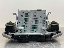 Load image into Gallery viewer, RADIO Toyota Venza 2010 10 2011 11 2012 12 - NW502801
