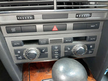 Load image into Gallery viewer, TEMPERATURE CONTROLS Audi A6 S6 06 07 08 09 10 11 - NW502640
