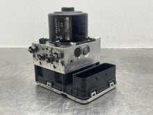 Load image into Gallery viewer, ABS ANTI-LOCK BRAKE PUMP Porsche Cayenne 2011 11 2012 12 - NW503411
