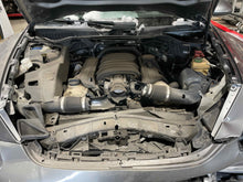 Load image into Gallery viewer, Engine Motor  PORSCHE CAYENNE 2011 - NW503597

