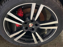 Load image into Gallery viewer, WHEEL RIM Porsche Cayenne 2011-2018 ALLOY 21x10 - NW504098
