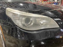 Load image into Gallery viewer, HEADLIGHT LAMP ASSEMBLY BMW 528i 535i 550i 08 09 10 Right - NW503758
