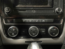 Load image into Gallery viewer, Temperature Controls Volkswagen Passat 2016 - NW503751
