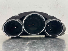 Load image into Gallery viewer, SPEEDOMETER CLUSTER Cadillac CTS 2008 08 2009 09 2010 10 - NW504343

