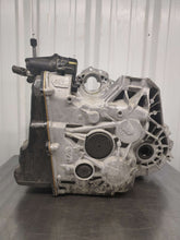 Load image into Gallery viewer, TRANSMISSION B250 CLA45 CLA250 14 15 16 17 18 19 FWD - NW504365
