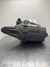 Load image into Gallery viewer, Transfer Case  SILVERADO 1500 PICKUP 2016 - NW504002
