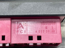 Load image into Gallery viewer, FUEL PUMP CONTROL MODULE COMPUTER 320i 328D 328i 328I GT 335i 09-17 - NW504469
