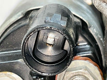 Load image into Gallery viewer, Starter Motor  GRAND CHEROKEE 2019 - NW505365
