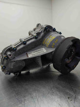 Load image into Gallery viewer, Transfer Case  GRAND CHEROKEE 2019 - NW505384

